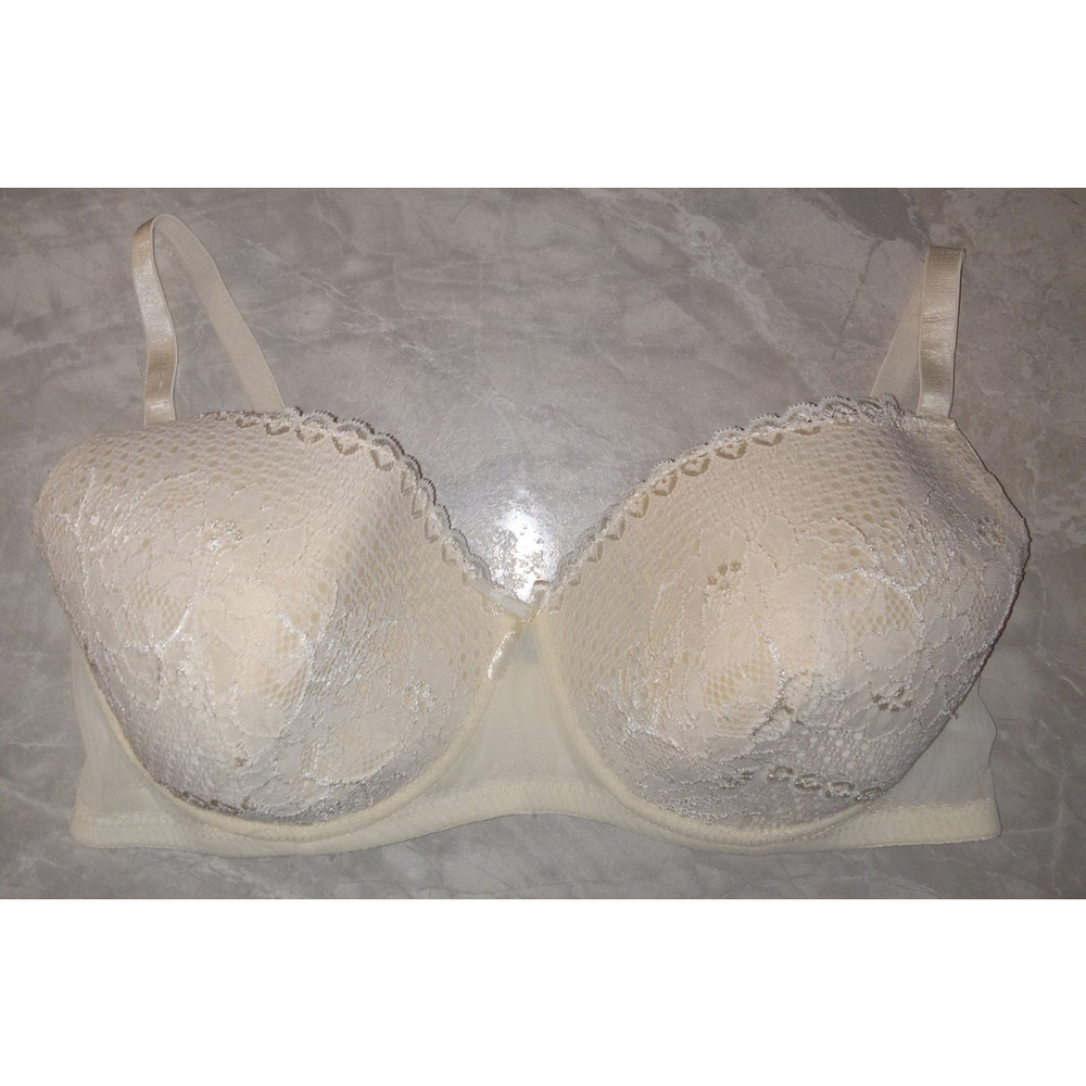 Pure beauty wire bra size 44D